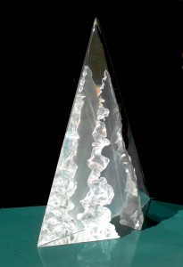 2012_fracture_of_fragment_cast_cut_and_polished_crystal_49x40x11cm  