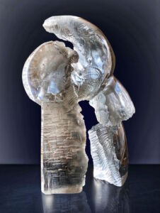 NORTHERN HERALD,kiln cast,cut and polished crystal glass, 41x32x15cm,2020 (1)