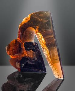 SUCKER,kiln cast,cut and polished glass,34x35x11cm,2017
